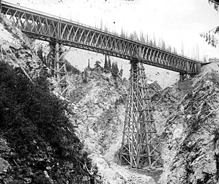 Die Stoney Creek Bridge aus Holz von 1885, Entwurf C. C. Schneider