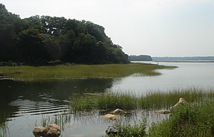 English: Bay of Stony Brook Harbor in Stony Br...