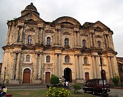 Taal basilica 4.jpg