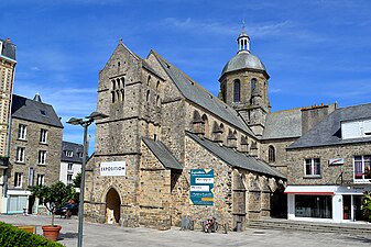 圣尼古拉教堂（法语：Église Saint-Nicolas de Coutances）