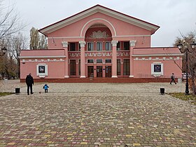Будівля Сєвєродонецького театру після капітального ремонту