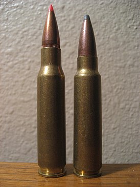 сопоставление .308 Winchester (слева) и .300 Savage (справа)