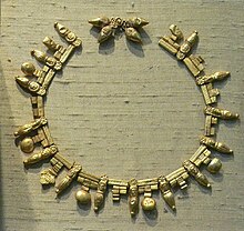 5th to 4th century BC necklace in gold 5th-4th century BCE Etruscan necklace by Mary Harrsch.jpg