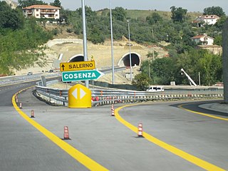 Tunely na dálnici