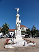 Monument aux morts.