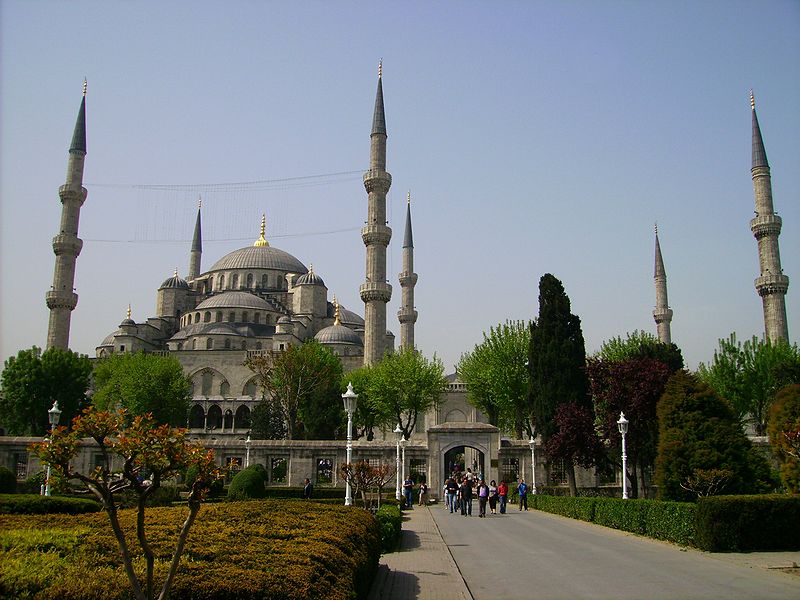 File:Blue Mosque, Istanbul, Turkey from garden 2007.JPG