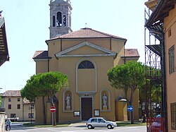 Церковь Сан-Мартино (Теренцано, Поццуоло-дель-Фриули) .jpg