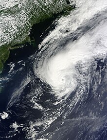 A visible satellite image depicting a well-organized hurricane east of the United States on August 28.