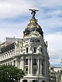 Das Metropolis-Haus zählt zu den bekanntesten Bauwerken Madrids.