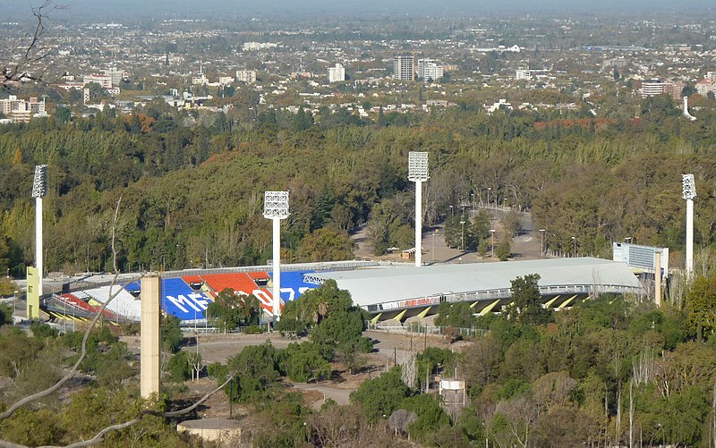 Ficheiro:Estadio Malvinas Argentinas.JPG