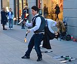 Artikel: Street Performance