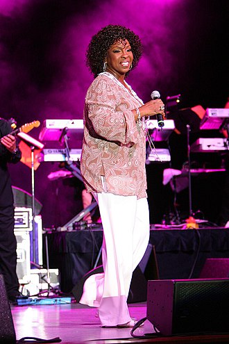 330px-Gladys_Knight.jpg