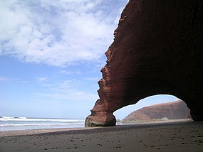 Praia de Legzira, perto de Sidi Ifni