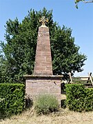 Le monument aux morts d'Esplas.