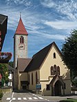 Pfarrkirche St. Ottilia mit Friedhofskapelle und Friedhof in Lengstein