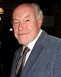 Vignette pour Timothy West