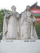 Sa statue dans le groupe des princes moldaves à Iasi.