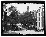 De inmiddels gedempte Warmoesgracht (foto door Jacob Olie in 1896).