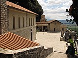 Il belvedere del santuario, con la Piana Reatina sullo sfondo