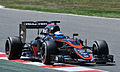 Fernando Alonso pilotando a McLaren MP4-30 no Grande Prêmio da Espanha de 2015.