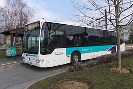 Un bus de la ligne 304 à la gare de Villabé.