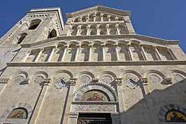 Façana de la catedral de Santa Maria de Càller (1933)