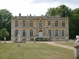 Chateau de Canon XVIIe 1. 
 JPG