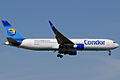 Un Boeing 767 de Condor, anciennes couleurs (années 2000).