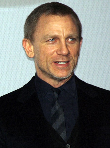 ファイル:Daniel Craig 2012.jpg