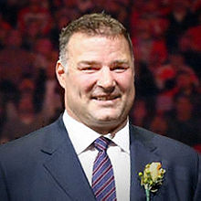 Eric Lindros 2014.jpg