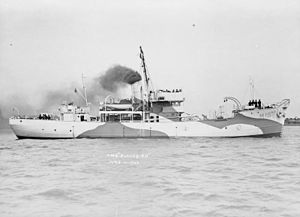 HMS Blackbird, a British Bird Class Trawler. 11 June 1943. A18179.jpg