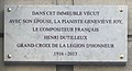 No 12 : plaque commémorative en l’honneur d'Henri Dutilleux.