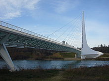 Sundial Bridge Pink Lighting