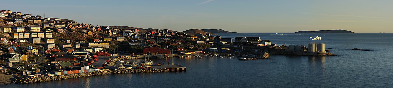 Upernavik, by Slaunger (edited by Mfield)