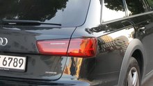 File:Audi — dynamische OLED-Fahrtrichtungsanzeiger (Warnblinker).ogv