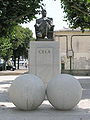 Camilo José Cela con "pelotas".