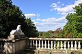 Terrasse dans le parc du château.