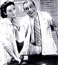 Armando Falconi, l'acteur principal du film, dans deux scènes avec Luisa Garella (en haut) et Barbara Monis (en bas), deux actrices qui ont rapidement disparu des écrans italiens.