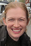 Mireille Enos interprète Marissa.