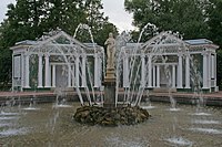 Peterhof Fountains 02 - Eva Fountain.jpg