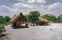 Residências locais em Jodensavanne.