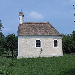 Kaple v Lesencefalu