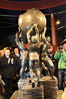 The unveiling of the Wikipedia monument 36.JPG