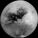 תצלומו של הירח טיטאן