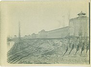 Tembok Kota Xi'an pada tahun 1908, difoto oleh misionaris John Shields