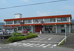Yoshimatsu järnvägsstation