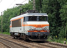 La BB 7313 près de La Rochette en 2005.