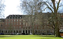 Church House in London where the first Security Council Meeting took place on 17 January 1946 Church House Westminister London 2016 (02).JPG