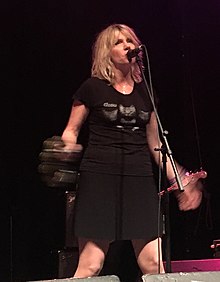 Ellen Reid performing with Crash Test Dummies in 2019