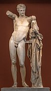 Hermès portant Dionysos enfant. H. 2,13 m. Copie romaine du marbre original (peu après 350 ?[100],[101]) de Praxitèle. MArch Olympie